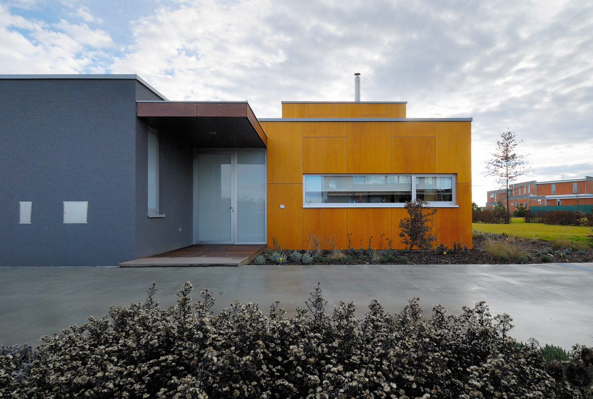 House_u