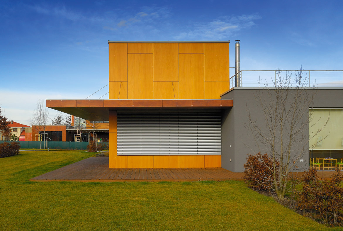 House_u