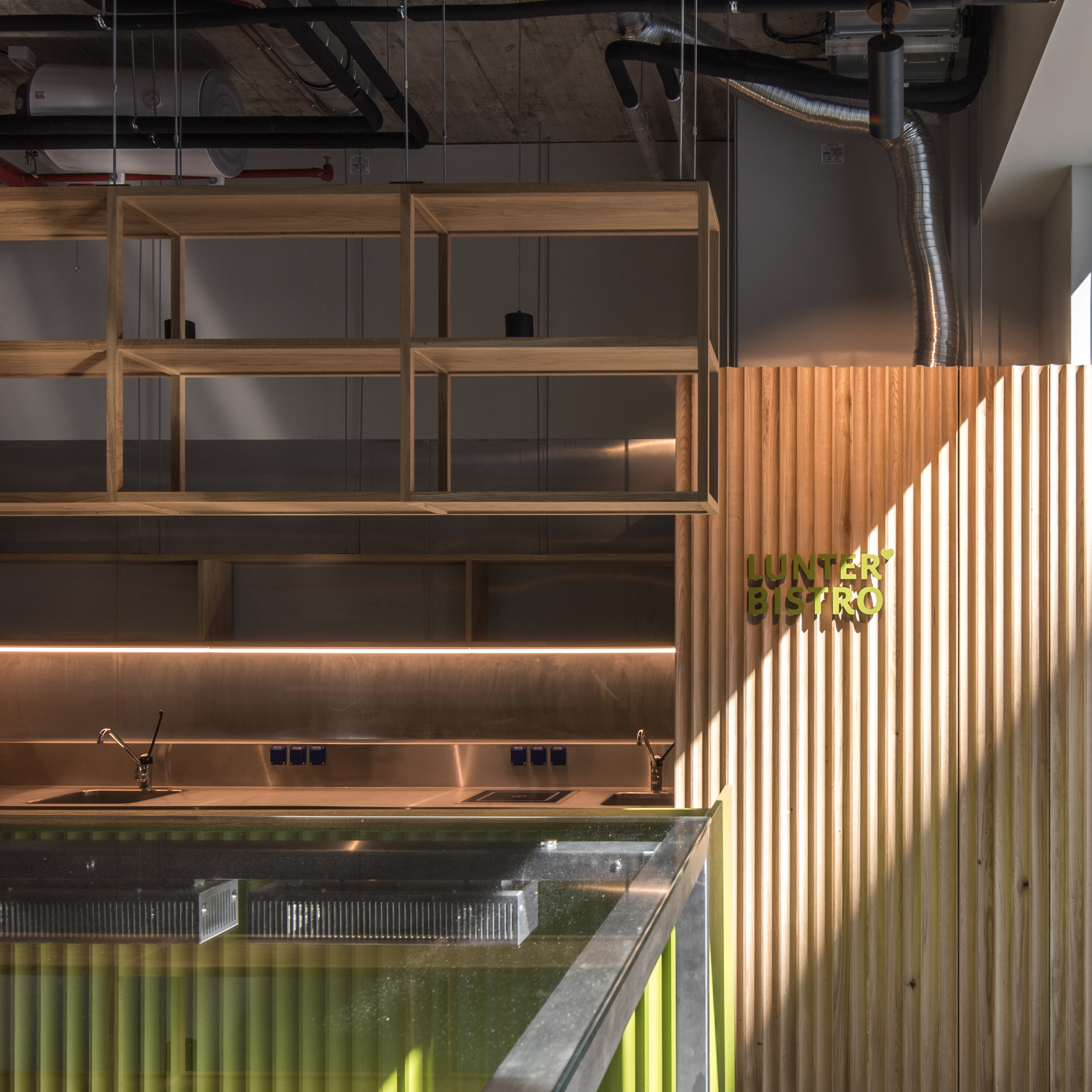 Lunter-Bistro_2340px-2